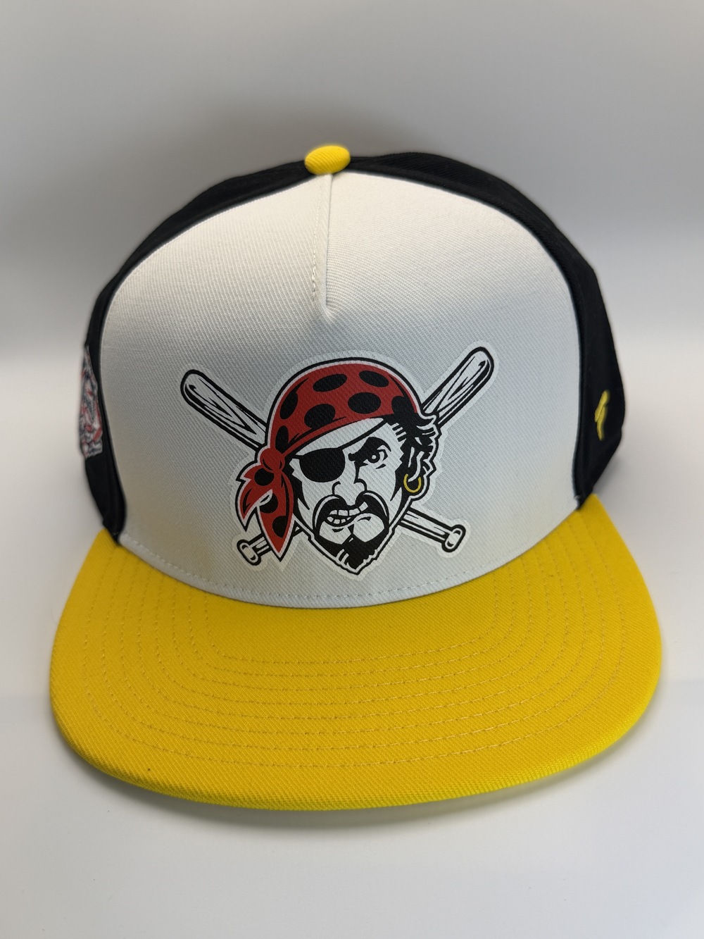 Pittsburgh Pirates Snapback Black White Yellow Fanatics